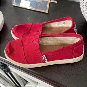Red good used condition toms